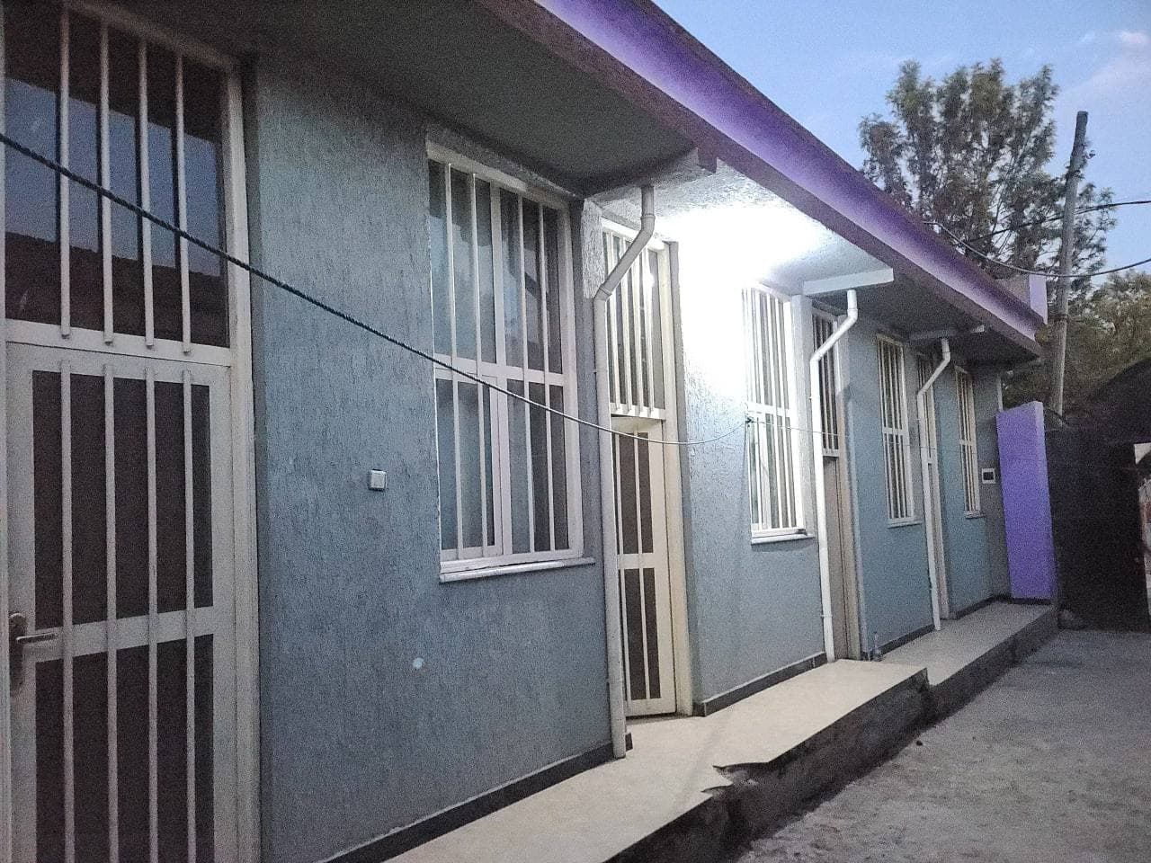ለሽያጭ የቀረበ የእንጨት መኖሪያ ቤት - ሃዋሳ መናኅሪያ ሌዊ ጀርባ — 1