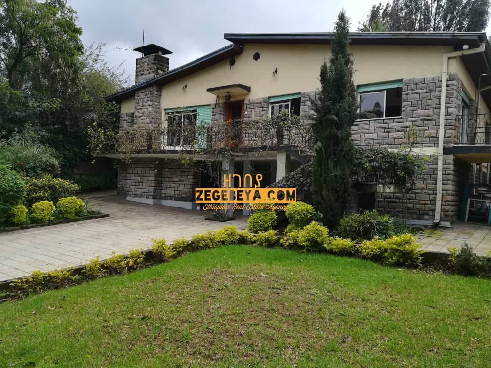 4 Bedroom House For Rent In Addis Ababa, Old Airport — 1