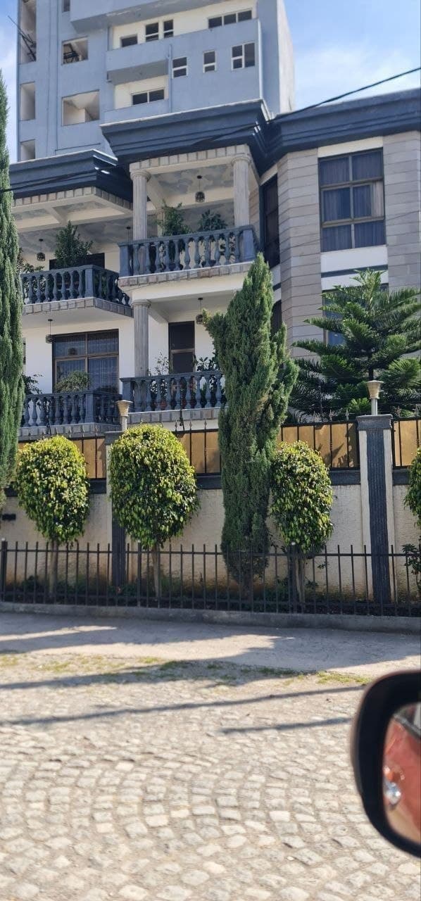 G+2 ቤት ለሽያጭ - አያት አደባባይ 375 ካሬ — 1