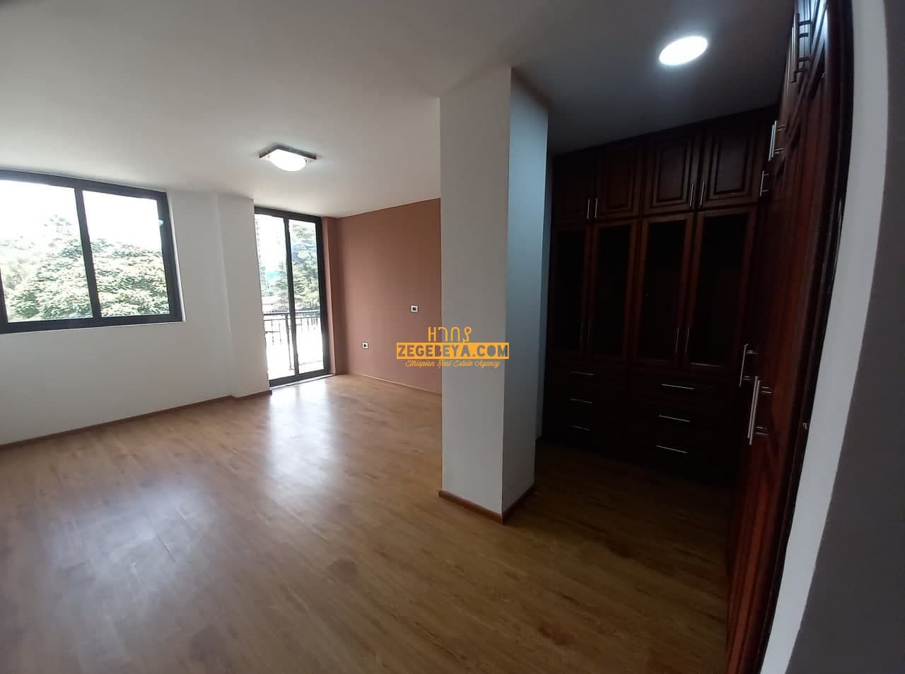 3 Bedroom Apartment For Rent Near Greek Club : ZG-10117 — 1