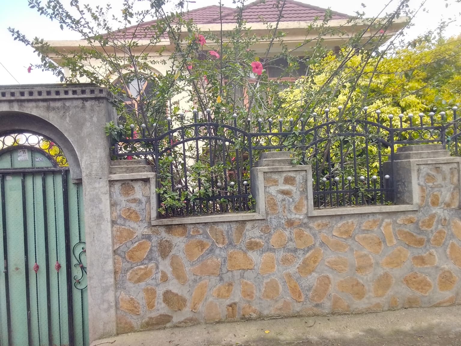ዘመናዊ ፎቅ ቤት ለሽያጭ – አባ ሳሙኤል — 1