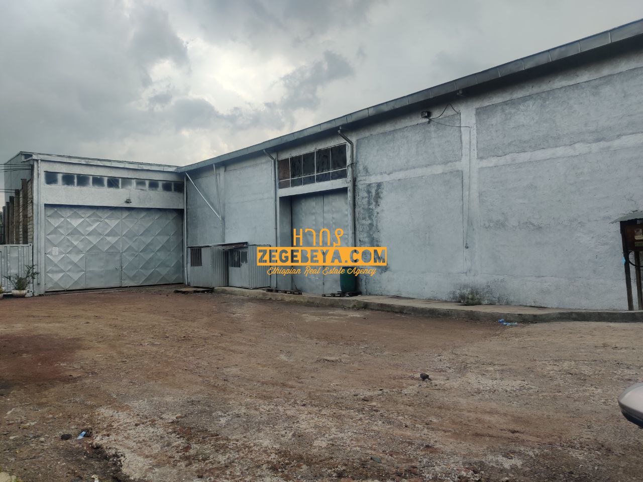 900 Sqm Warehouse for Rent in Addis Ababa, Qera Gofa Gabriel — 1