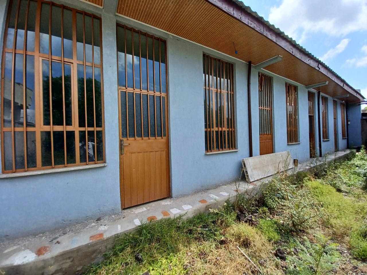House for Rent - ሙሉ ግቢ (Full Compound) in Diaspora Area — 1