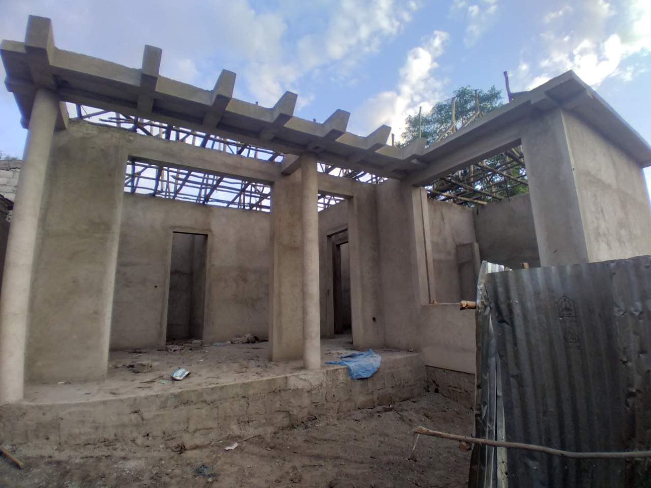 ለሽያጭ የቀረበ ቤት - ሃዋሳ አሊቶ አካባቢ